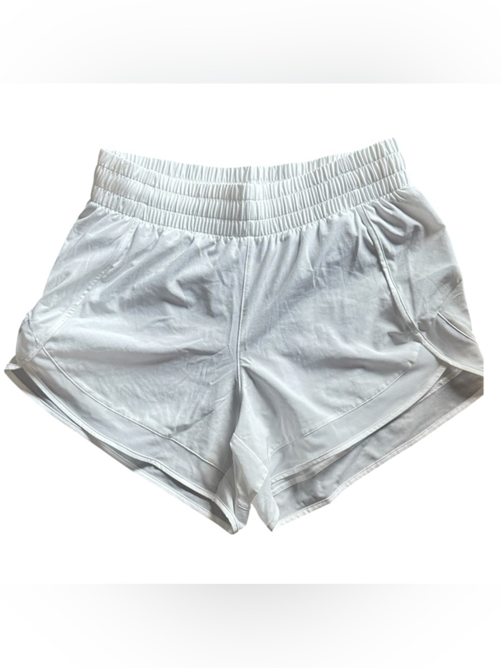 Athleta Mesh Racer Run Mid Rise 4" Short
White Sz XXS